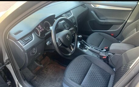 Skoda Octavia, 2017 год, 1 870 000 рублей, 3 фотография