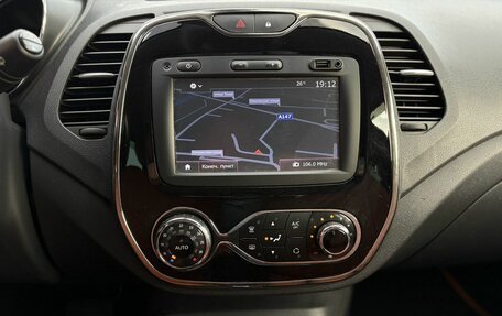 Renault Kaptur I рестайлинг, 2017 год, 1 370 000 рублей, 10 фотография