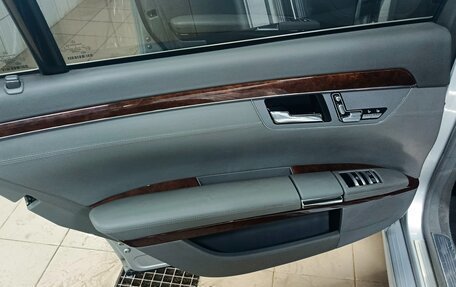 Mercedes-Benz S-Класс, 2007 год, 1 400 000 рублей, 13 фотография