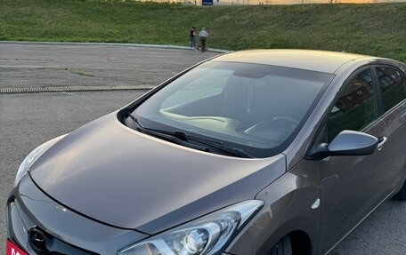 Hyundai i30 II рестайлинг, 2012 год, 1 000 000 рублей, 2 фотография
