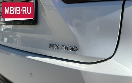 Lexus RX IV рестайлинг, 2018 год, 4 740 000 рублей, 17 фотография