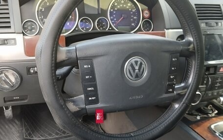 Volkswagen Touareg III, 2004 год, 750 000 рублей, 12 фотография
