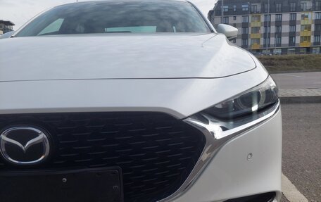 Mazda 3, 2019 год, 1 800 000 рублей, 13 фотография