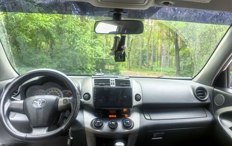 Toyota RAV4, 2012 год, 1 350 000 рублей, 4 фотография
