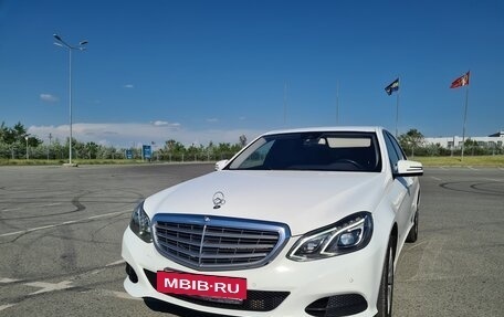 Mercedes-Benz E-Класс, 2013 год, 2 390 000 рублей, 2 фотография