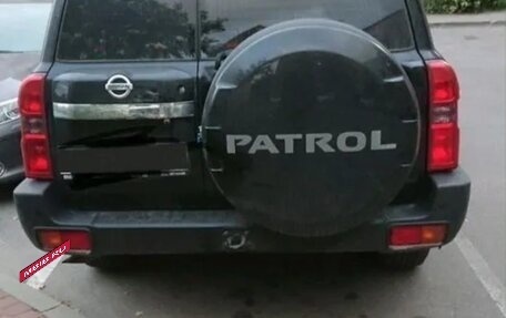 Nissan Patrol, 2009 год, 3 000 000 рублей, 3 фотография