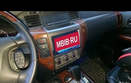 Nissan Patrol, 2009 год, 3 000 000 рублей, 6 фотография