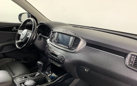 KIA Sorento III Prime рестайлинг, 2018 год, 2 435 000 рублей, 13 фотография
