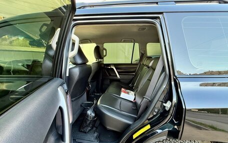 Toyota Land Cruiser Prado 150 рестайлинг 2, 2014 год, 3 698 000 рублей, 5 фотография