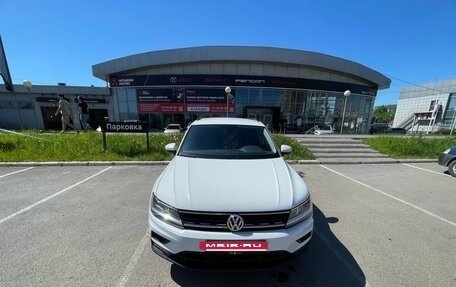 Volkswagen Tiguan II, 2020 год, 2 750 000 рублей, 2 фотография