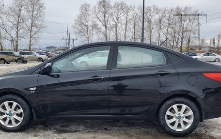 Hyundai Solaris II рестайлинг, 2012 год, 1 200 000 рублей, 6 фотография