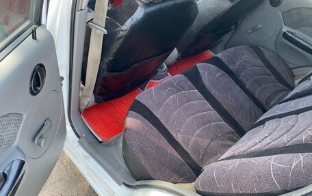 Chevrolet Aveo III, 2004 год, 399 000 рублей, 9 фотография