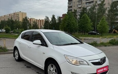 Opel Astra J, 2012 год, 820 000 рублей, 1 фотография