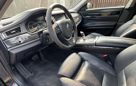 BMW 7 серия, 2014 год, 2 150 000 рублей, 12 фотография