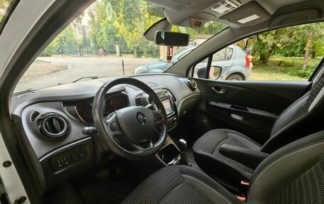 Renault Kaptur I рестайлинг, 2017 год, 1 490 000 рублей, 9 фотография