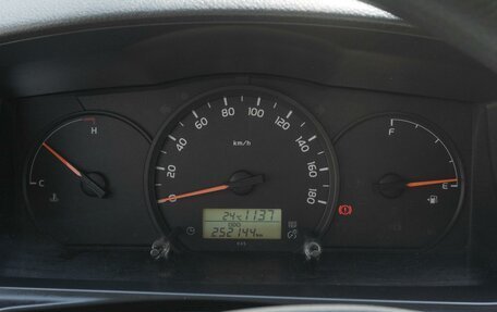 Toyota HiAce H200, 2014 год, 3 045 000 рублей, 10 фотография