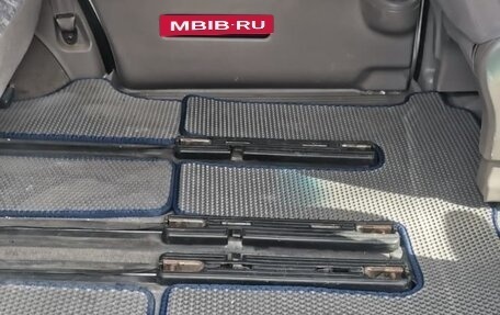Nissan Serena II, 2001 год, 700 000 рублей, 5 фотография