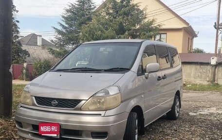 Nissan Serena II, 2001 год, 700 000 рублей, 3 фотография