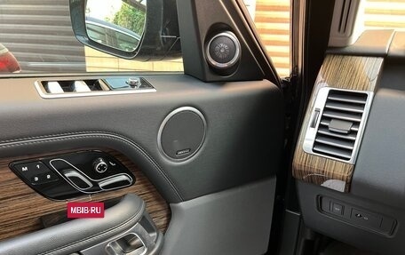 Land Rover Range Rover IV рестайлинг, 2018 год, 7 450 000 рублей, 10 фотография