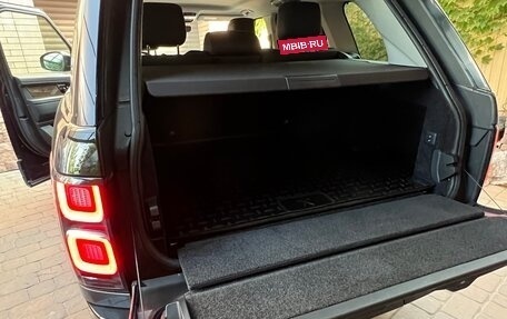 Land Rover Range Rover IV рестайлинг, 2018 год, 7 450 000 рублей, 28 фотография