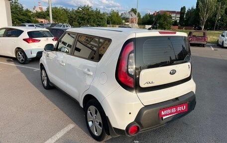 KIA Soul II рестайлинг, 2015 год, 1 050 000 рублей, 5 фотография