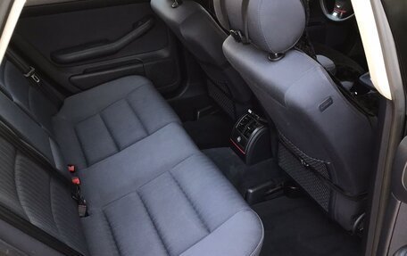 Audi A6, 2003 год, 700 000 рублей, 7 фотография