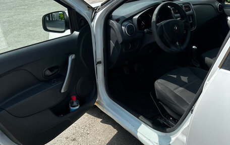 Renault Logan II, 2014 год, 449 000 рублей, 3 фотография