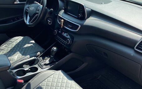 Hyundai Tucson III, 2019 год, 2 600 000 рублей, 11 фотография