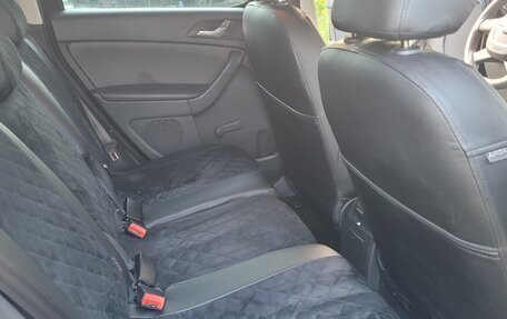 Skoda Yeti I рестайлинг, 2012 год, 1 130 000 рублей, 12 фотография