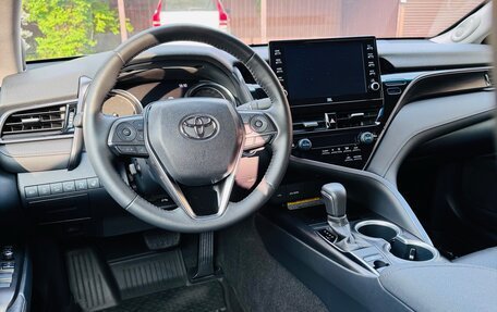 Toyota Camry, 2021 год, 4 350 000 рублей, 10 фотография