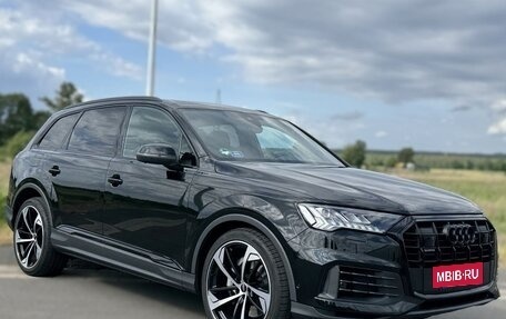 Audi Q7, 2023 год, 5 860 000 рублей, 2 фотография
