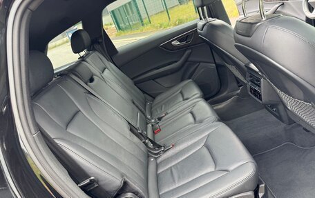 Audi Q7, 2023 год, 5 860 000 рублей, 11 фотография
