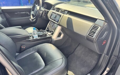Land Rover Range Rover IV рестайлинг, 2018 год, 9 150 000 рублей, 6 фотография