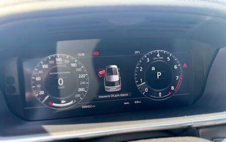 Land Rover Range Rover IV рестайлинг, 2018 год, 9 150 000 рублей, 12 фотография