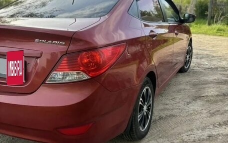 Hyundai Solaris II рестайлинг, 2011 год, 600 000 рублей, 3 фотография