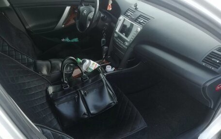 Toyota Camry, 2008 год, 1 690 000 рублей, 10 фотография