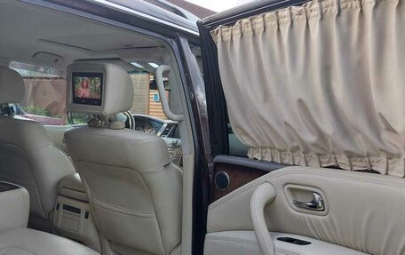 Infiniti QX56, 2010 год, 2 200 000 рублей, 4 фотография