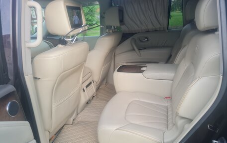 Infiniti QX56, 2010 год, 2 200 000 рублей, 6 фотография