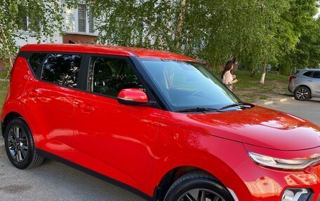 KIA Soul III, 2019 год, 2 050 000 рублей, 2 фотография