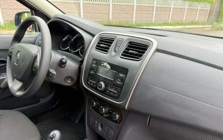 Renault Sandero II рестайлинг, 2018 год, 1 120 000 рублей, 31 фотография