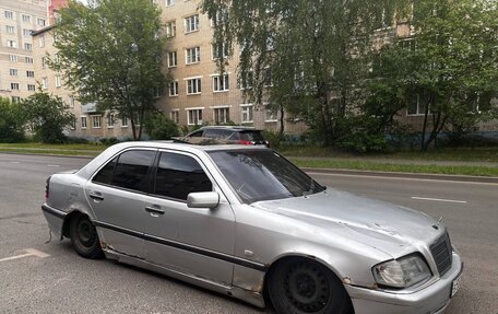 Mercedes-Benz C-Класс, 1998 год, 99 000 рублей, 3 фотография