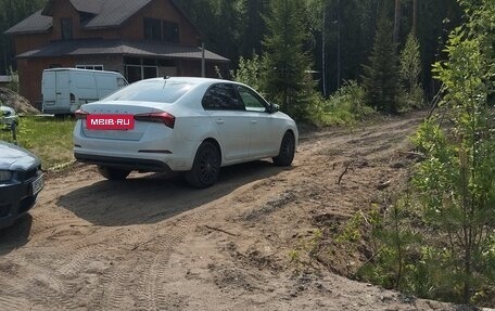 Skoda Rapid II, 2021 год, 1 100 000 рублей, 2 фотография