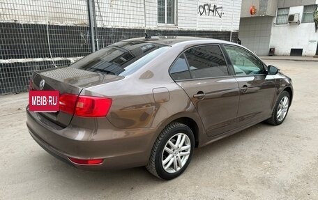 Volkswagen Jetta VI, 2012 год, 1 250 000 рублей, 3 фотография
