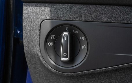 Volkswagen Tiguan II, 2018 год, 3 149 000 рублей, 19 фотография