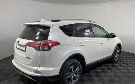 Toyota RAV4, 2016 год, 1 900 000 рублей, 5 фотография