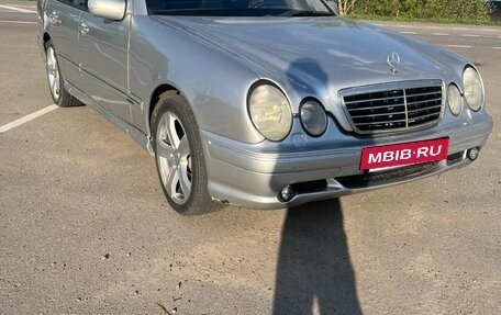 Mercedes-Benz E-Класс, 1999 год, 670 000 рублей, 9 фотография