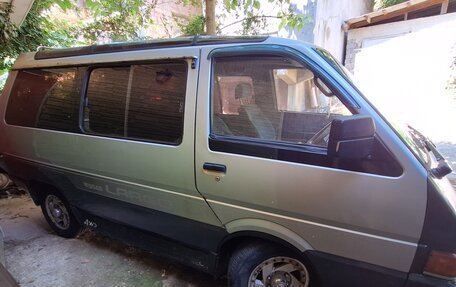Nissan Largo III (W30), 1989 год, 150 000 рублей, 7 фотография