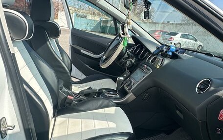 Peugeot 308 II, 2011 год, 650 000 рублей, 26 фотография