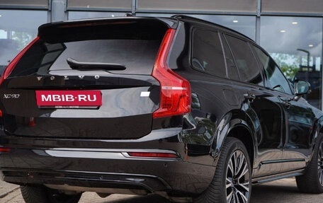 Volvo XC90 II рестайлинг, 2024 год, 8 310 000 рублей, 4 фотография