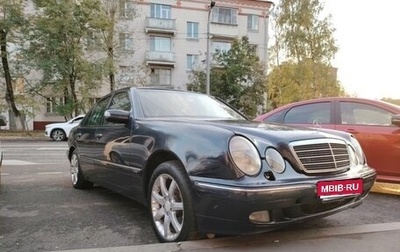 Mercedes-Benz E-Класс, 1999 год, 600 000 рублей, 1 фотография